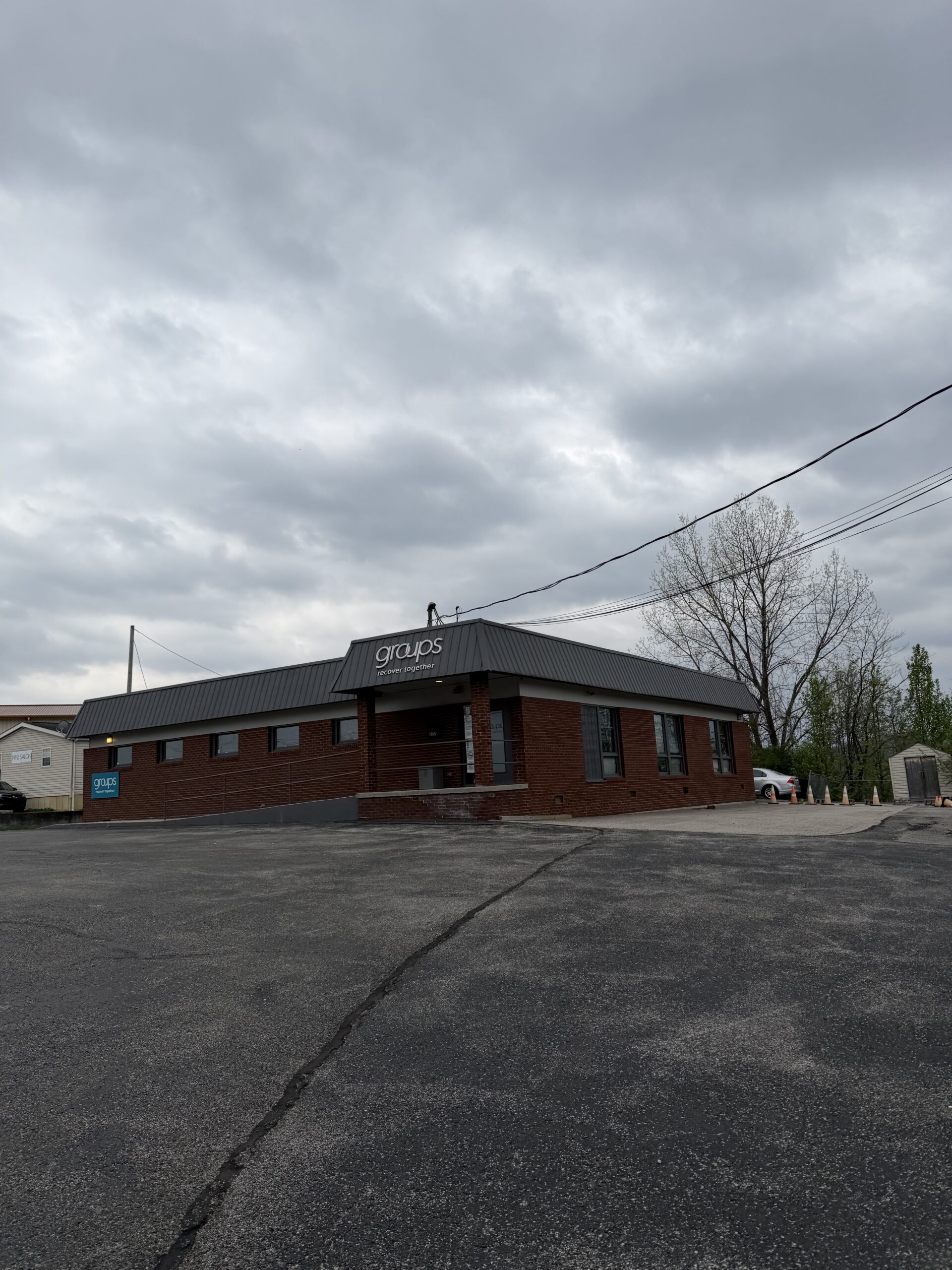 277 & 283 Roy Campbell Dr