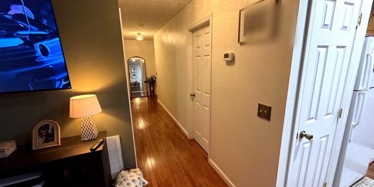 hallway_1